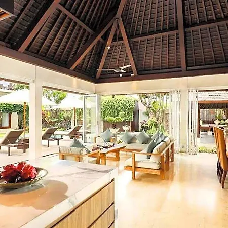 Cambodia 5 Bedroom Calm Private Pool Villa Ir42