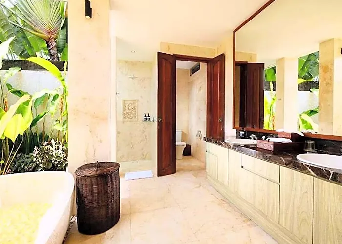 Cambodia 5 Bedroom Calm Private Pool Ir42 Appartement Petitenget (Seminyak)